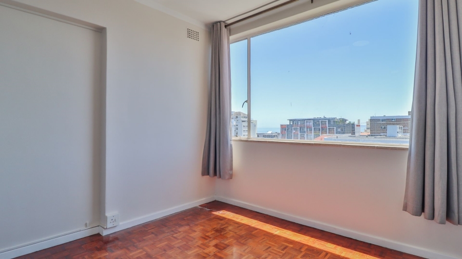 To Let 3 Bedroom Property for Rent in Sea Point Western Cape